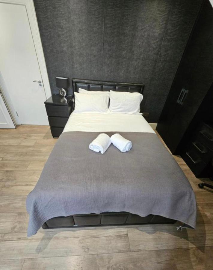 Luxury Double Room With Private Bathroom Edinburgh Dış mekan fotoğraf
